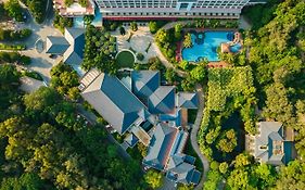 Dongguan Forum Hotel And Apartment - Former Pullman Hotel Dongguan Forum Exterior photo