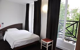 Hotel De La Tour Париж Room photo
