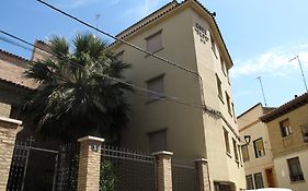 Хостел Hostal Casa Pepe Таусте Exterior photo