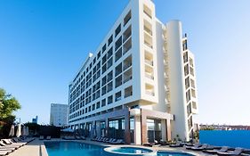 Отель Tryp By Wyndham Lisboa Caparica Mar Кошта-да-Капарика Exterior photo