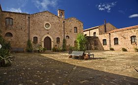 Relais Abbazia Santa Anastasia Resort & Winery Кастельбуоно Exterior photo