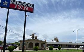 Texas Inn Сегин Exterior photo