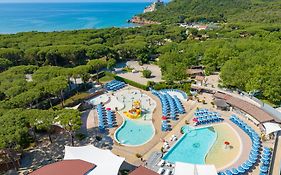 Camping Village Baia Azzurra Club Кастильоне-делла-Пеская Exterior photo