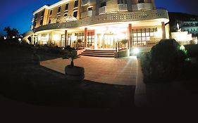 Hotel Valle Rossa Сан-Джованни-Ротондо Exterior photo