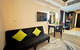 Kinta Riverfront Hotel & Suites Ипох Exterior photo