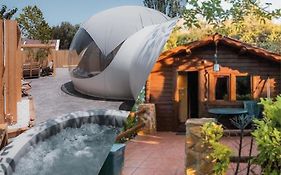 Fuente Del Lobo Glamping & Bungalows - Adults Only Пинос-Хениль Exterior photo