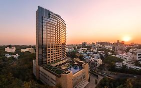 Отель Conrad Bengaluru Exterior photo