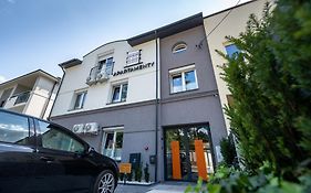 K20 Apartamenty Lodz - Dostep Na Kod Exterior photo