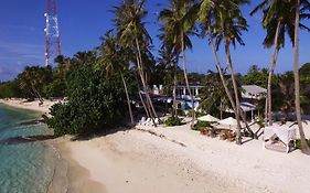 Отель Batuta Maldives Surf View Тулусду Exterior photo