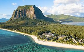 Jw Marriott Mauritius Resort Леморн Exterior photo