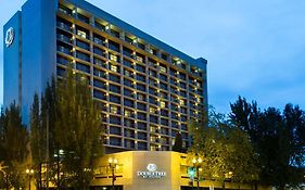 Отель Doubletree By Hilton Портленд Exterior photo