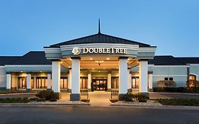 Doubletree By Hilton Hotel Detroit Нови Exterior photo