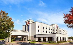 Hampton Inn & Suites Уэст-Хейвен Exterior photo