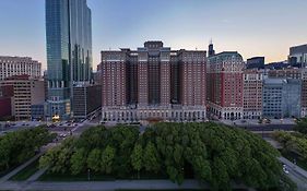 Отель Hilton Чикаго Exterior photo
