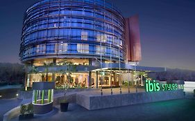 Отель Ibis Styles Jakarta Airport Тангеранг Exterior photo