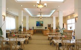 Cynthiana Beach Hotel Пафос Restaurant photo