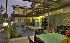 Отель Tagaytay Wingate Manor Тагайтай Exterior photo