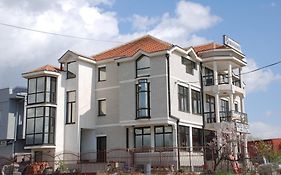 M Garni Hotel Вране Exterior photo