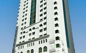 Отель Howard Johnson By Wyndham Abu Dhabi Downtown Exterior photo