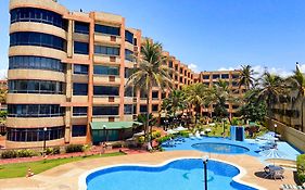 Апартаменты Apartamento En Tucacas Cocotero Mar 2 Con La Playa A Tus Pies Exterior photo