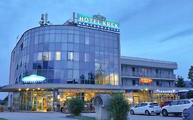 Hotel Krek Superior Лешче Exterior photo