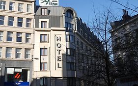 Astrid Centre Hotel Брюссель Exterior photo