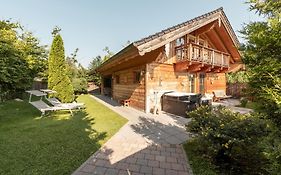 Bayern Chalets Айнринг Exterior photo