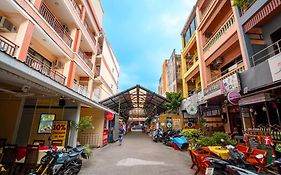 Outdoor Inn Kata Hotel Exterior photo