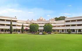 Отель Vivanta Aurangabad, Maharashtra Exterior photo