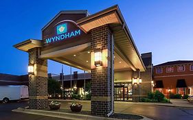 Отель Wyndham Bloomington - Mall Of America Exterior photo