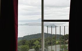 Wind Suites Tagaytay At Smdc Тагайтай Exterior photo