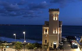 Hotel Castello Miramare Генуя Exterior photo