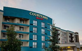 Отель Courtyard By Marriott Edmonton West Exterior photo