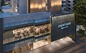 Отель Courtyard By Marriott Гватемала Exterior photo