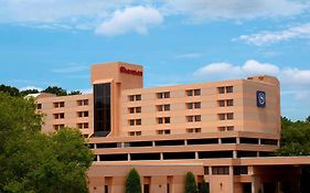 Отель Sheraton Charlotte Airport Exterior photo