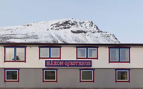 Отель Hakon Gjestehus Olderdalen Exterior photo