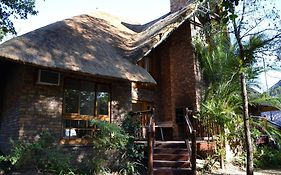 Kruger Park Lodge - Golf Safari Sa Хейзивью Exterior photo