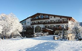 Hotel Grand Phenix Okushiga Яманути Exterior photo