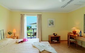 Corfu Chandris Hotel And Villas Дассия Room photo