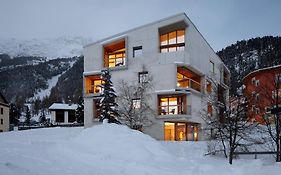 Alpine Lodge Chesa Plattner Понтрезина Room photo