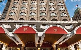 Отель Montreal Marriott Chateau Champlain Exterior photo