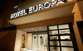 Hotel Europa Утебо Exterior photo