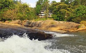 Moselberg Riverside Cottages Муннар Exterior photo