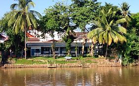 Ban Narai River Guesthouse Чиангмай Exterior photo
