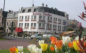 Отель Le Relais Vauban Абвиль Exterior photo