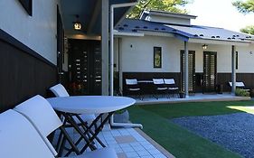 Villa Loca Garden Яманакако Exterior photo
