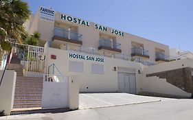 Отель Hostal San Jose Exterior photo