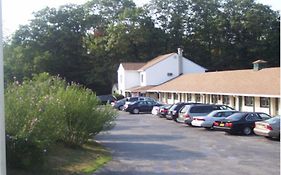 Shore Hills Motel Манасквен Exterior photo
