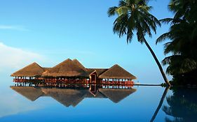 Medhufushi Island Resort Мули Exterior photo