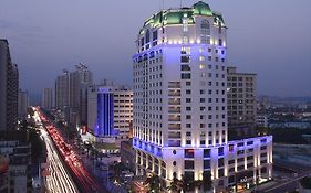 Grand Noble Hotel Dongguan Дунгуань Exterior photo